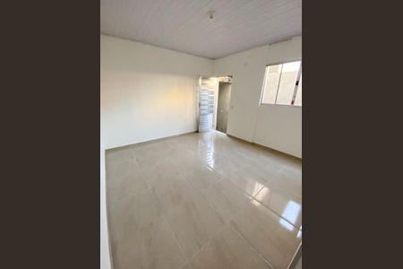 Casa à venda com 150m², 6 quartos e sem vaga Casa à venda com 150m², 6 quartos e sem vagaSala casa 4