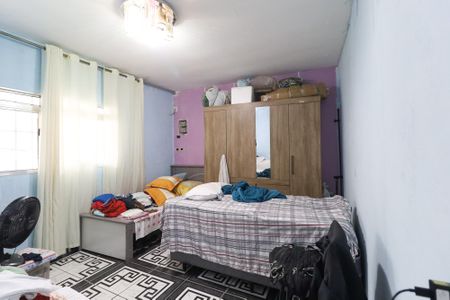 Casa à venda com 150m², 6 quartos e sem vaga Casa à venda com 150m², 6 quartos e sem vagaQuarto casa 2