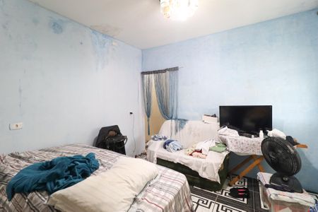 Casa à venda com 150m², 6 quartos e sem vaga Casa à venda com 150m², 6 quartos e sem vagaQuarto casa 2