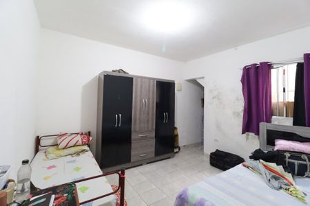 Casa à venda com 150m², 6 quartos e sem vaga Casa à venda com 150m², 6 quartos e sem vagaQuarto casa 3