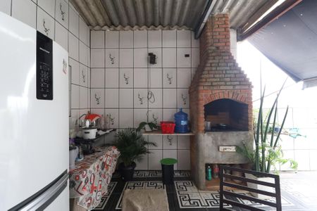 Casa à venda com 150m², 6 quartos e sem vaga Casa à venda com 150m², 6 quartos e sem vagaQuintal casa 2