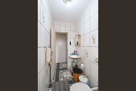 Casa à venda com 150m², 6 quartos e sem vaga Casa à venda com 150m², 6 quartos e sem vagaBanheiro casa 1