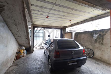 Casa à venda com 150m², 6 quartos e sem vaga Casa à venda com 150m², 6 quartos e sem vagaGaragem casa 1