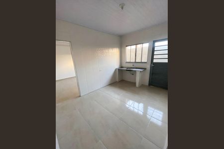Casa à venda com 150m², 6 quartos e sem vaga Casa à venda com 150m², 6 quartos e sem vagaCozinha casa 4