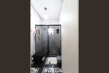 Casa à venda com 150m², 6 quartos e sem vaga Casa à venda com 150m², 6 quartos e sem vagaBanheiro casa 2