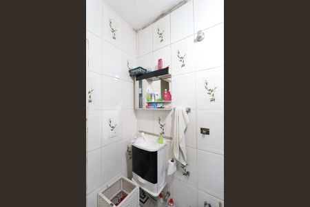 Casa à venda com 150m², 6 quartos e sem vaga Casa à venda com 150m², 6 quartos e sem vagaBanheiro casa 2