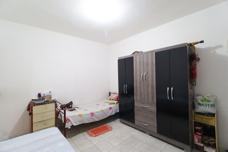 Casa à venda com 150m², 6 quartos e sem vaga Casa à venda com 150m², 6 quartos e sem vagaQuarto casa 3