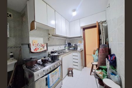 Apartamento à venda com 60m², 2 quartos e sem vaga Apartamento à venda com 60m², 2 quartos e sem vagaCozinha
