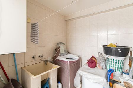 Casa à venda com 94m², 2 quartos e 1 vaga Casa à venda com 94m², 2 quartos e 1 vagaÁrea de Serviço