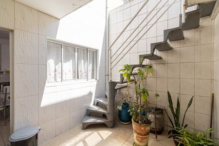 Casa à venda com 94m², 2 quartos e 1 vaga Casa à venda com 94m², 2 quartos e 1 vagaÁrea de Serviço