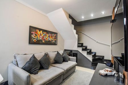 Apartamento à venda com 120m², 2 quartos e 2 vagas Apartamento à venda com 120m², 2 quartos e 2 vagasSala