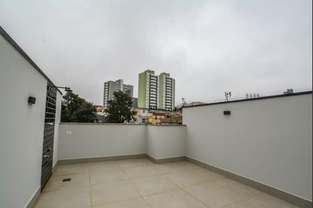 Apartamento à venda com 120m², 2 quartos e 2 vagas Apartamento à venda com 120m², 2 quartos e 2 vagasCobertura