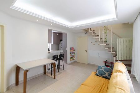 Apartamento à venda com 160m², 4 quartos e 2 vagas Apartamento à venda com 160m², 4 quartos e 2 vagasSala 1