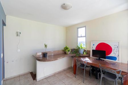 Apartamento à venda com 160m², 4 quartos e 2 vagas Apartamento à venda com 160m², 4 quartos e 2 vagasCobertura - Sala 2