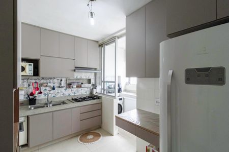 Apartamento à venda com 160m², 4 quartos e 2 vagas Apartamento à venda com 160m², 4 quartos e 2 vagasCozinha