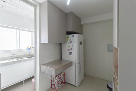 Apartamento à venda com 160m², 4 quartos e 2 vagas Apartamento à venda com 160m², 4 quartos e 2 vagasCozinha
