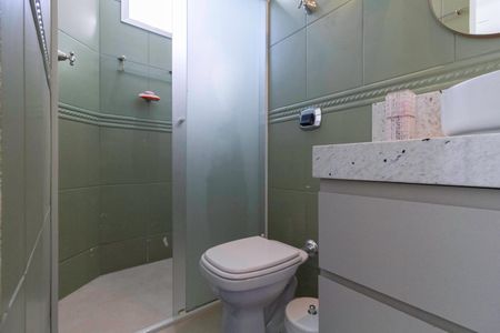 Apartamento à venda com 160m², 4 quartos e 2 vagas Apartamento à venda com 160m², 4 quartos e 2 vagasBanheiro da suíte