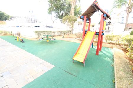 Apartamento para alugar com 73m², 3 quartos e 1 vagaÁrea comum - Playground