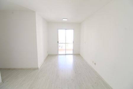 Apartamento para alugar com 73m², 3 quartos e 1 vagaSala
