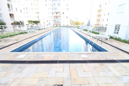Apartamento para alugar com 73m², 3 quartos e 1 vagaÁrea comum - Piscina