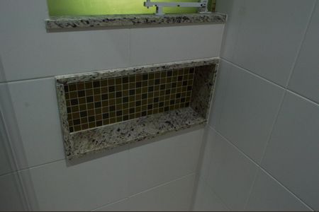 Casa de condomínio à venda com 188m², 4 quartos e 3 vagas Casa de condomínio à venda com 188m², 4 quartos e 3 vagasBanheiro da Suíte 2