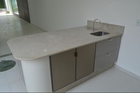 Casa de condomínio à venda com 188m², 4 quartos e 3 vagas Casa de condomínio à venda com 188m², 4 quartos e 3 vagasÁrea Gourmet