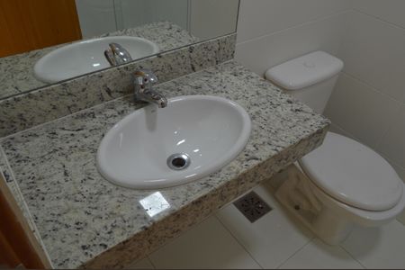 Casa de condomínio à venda com 188m², 4 quartos e 3 vagas Casa de condomínio à venda com 188m², 4 quartos e 3 vagasBanheiro da Suíte 3