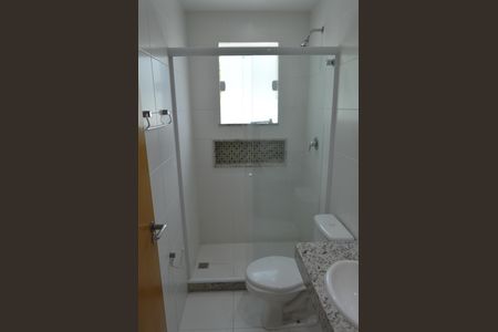 Casa de condomínio à venda com 188m², 4 quartos e 3 vagas Casa de condomínio à venda com 188m², 4 quartos e 3 vagasBanheiro da Suíte 1