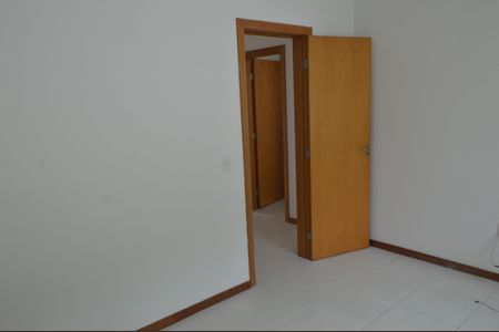 Casa de condomínio à venda com 188m², 4 quartos e 3 vagas Casa de condomínio à venda com 188m², 4 quartos e 3 vagasSuíte 1