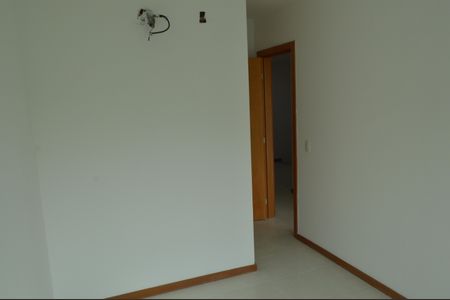 Casa de condomínio à venda com 188m², 4 quartos e 3 vagas Casa de condomínio à venda com 188m², 4 quartos e 3 vagasSuíte 3