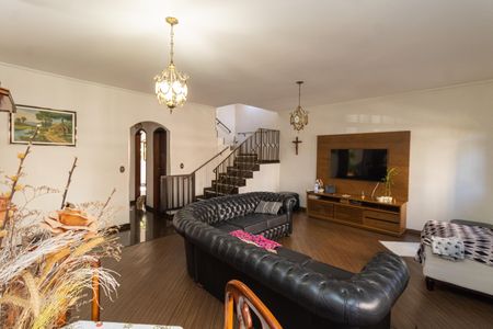 Sala de casa à venda com 3 quartos, 280m² em Vila Gustavo, São Paulo