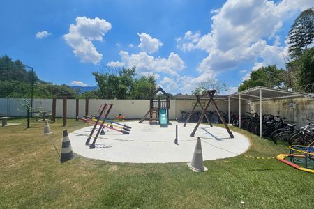 Apartamento para alugar com 44m², 2 quartos e 1 vaga Apartamento para alugar com 44m², 2 quartos e 1 vagaÁrea comum - Playground