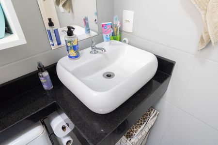 Apartamento para alugar com 44m², 2 quartos e 1 vaga Apartamento para alugar com 44m², 2 quartos e 1 vagaBanheiro