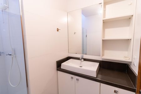 Casa de condomínio à venda com 75m², 2 quartos e 1 vagaBanheiro da Suíte