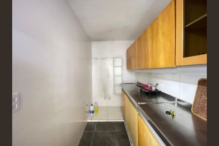 Casa à venda com 200m², 2 quartos e 2 vagas Casa à venda com 200m², 2 quartos e 2 vagasCozinha