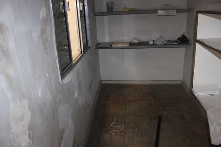 Casa para alugar com 109m², 2 quartos e 2 vagasDepósito