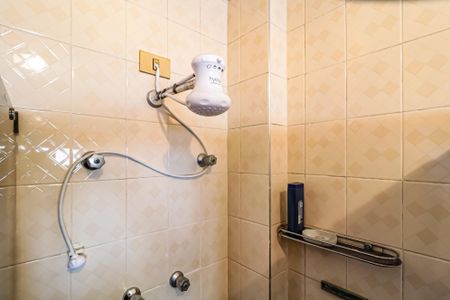 Apartamento para alugar com 270m², 4 quartos e 4 vagas Apartamento para alugar com 270m², 4 quartos e 4 vagasBanheiro da Suíte