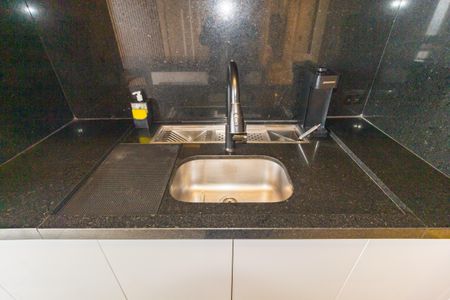 Apartamento à venda com 50m², 1 quarto e sem vagaDetalhe - Cozinha