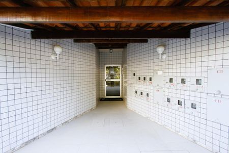 Apartamento à venda com 65m², 3 quartos e 1 vagaEntrada