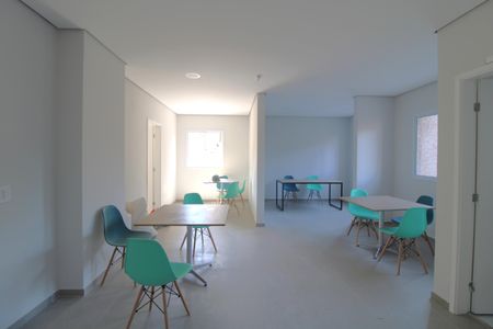 Apartamento para alugar com 42m², 2 quartos e 1 vagaÁrea comum