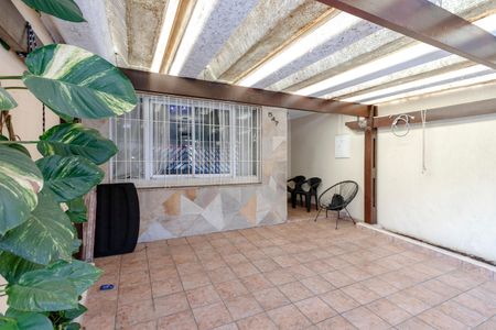 Casa à venda com 112m², 2 quartos e 2 vagas Casa à venda com 112m², 2 quartos e 2 vagasGaragem