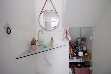 Casa à venda com 97m², 3 quartos e sem vagaBanheiro da Suíte 1