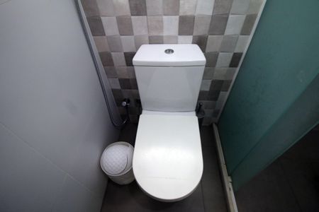 Casa à venda com 97m², 3 quartos e sem vagaBanheiro Social