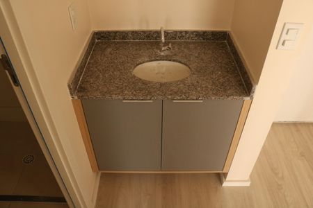 Apartamento à venda com 35m², 2 quartos e sem vagaBanheiro