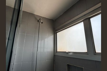 Apartamento para alugar com 105m², 2 quartos e 1 vaga Apartamento para alugar com 105m², 2 quartos e 1 vagaBanheiro da Suíte