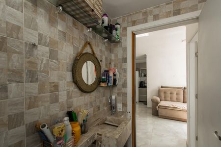 Apartamento à venda com 42m², 2 quartos e sem vaga Apartamento à venda com 42m², 2 quartos e sem vagaBanheiro