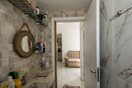 Apartamento à venda com 42m², 2 quartos e sem vaga Apartamento à venda com 42m², 2 quartos e sem vagaBanheiro
