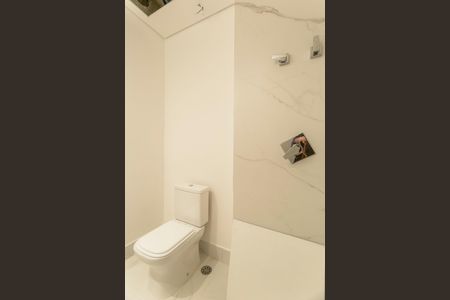 Apartamento para alugar com 90m², 2 quartos e sem vagaBanheiro da Suíte 2