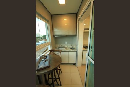 Varanda de apartamento para alugar com 2 quartos, 57m² em Santa Mônica, Uberlândia