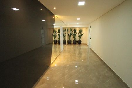 Área comum de apartamento para alugar com 2 quartos, 57m² em Santa Mônica, Uberlândia
